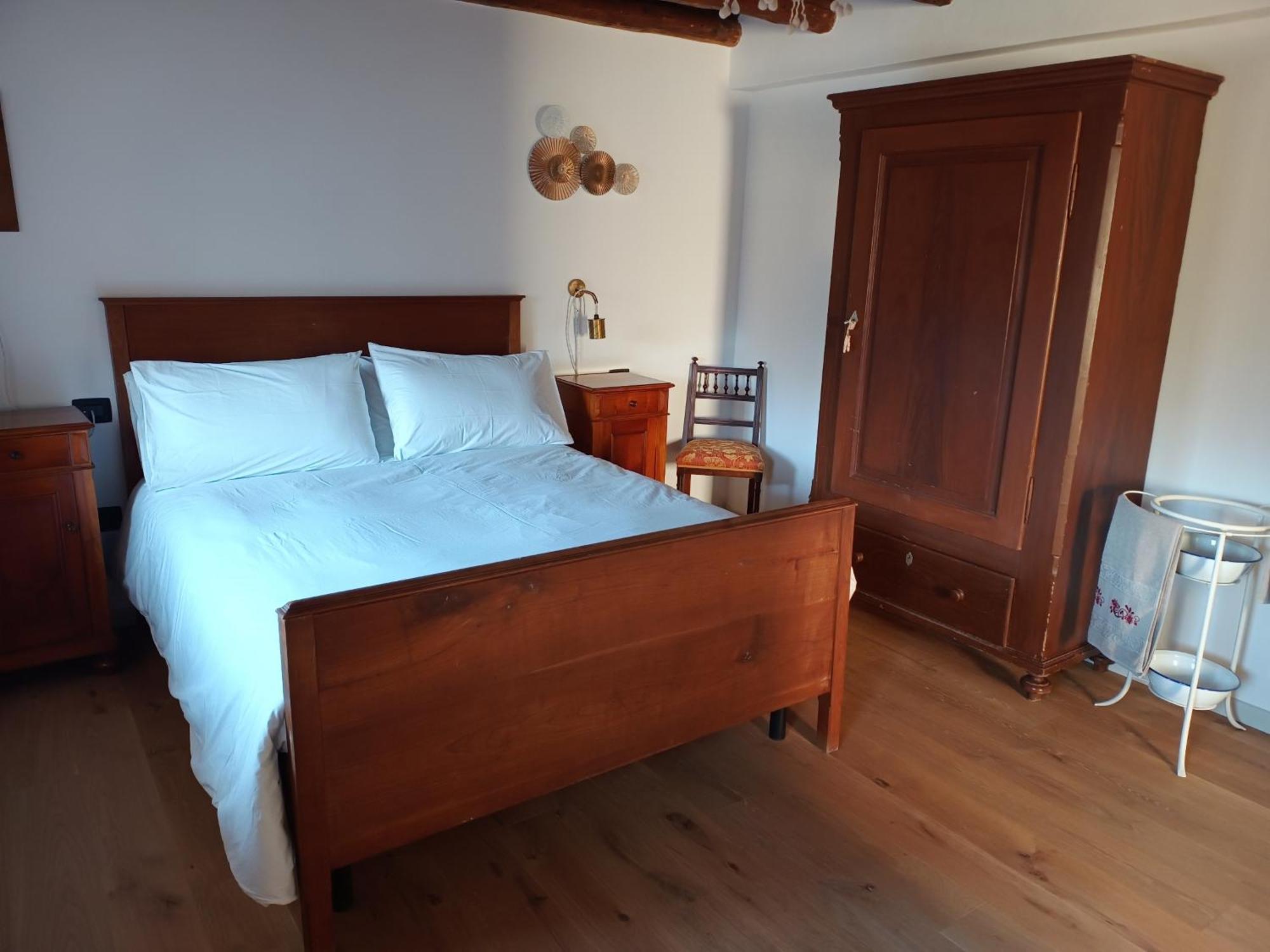 La Farie Bed & Breakfast Mediis Eksteriør bilde