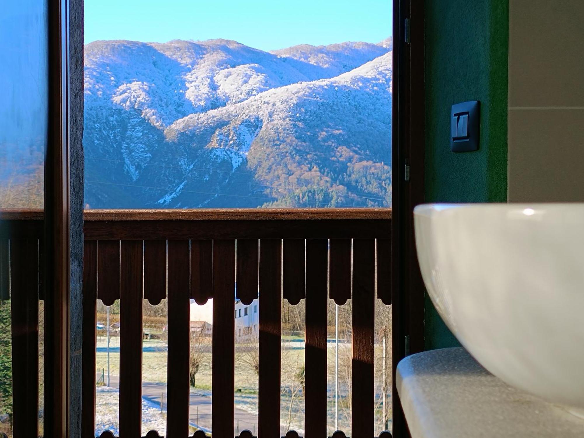 La Farie Bed & Breakfast Mediis Eksteriør bilde